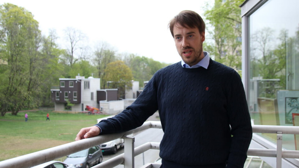 HOLDNINGER: Seniorforsker Carl Tollef Solberg mener det er viktig å ha kunnskap om folks holdninger, fordi prioriteringsarbeidet bør ha en viss oppslutning i befolkningen for å ha legitimitet. Foto: Leni Aurora Brækhus Foto: HOLDNINGER: Seniorforsker Carl Tollef Solberg mener det er viktig å ha kunnskap om folks holdninger, fordi prioriteringsarbeidet bør ha en viss oppslutning i befolkningen for å ha legitimitet. Foto: Leni Aurora Brækhus Foto: