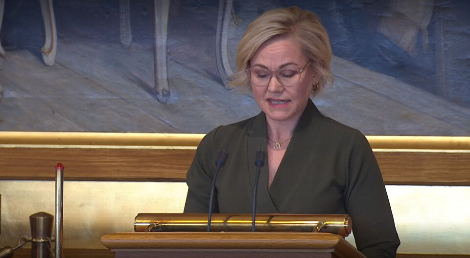 VIRKEMIDLER: Helse- og omsorgsminister Ingvild Kjerkol uttalte torsdag at hun mener det bør forskriftsfestes at Helfo ikke kan hoppe over trinn i virkemiddelpyramiden med mindre det foreligger særlige grunner til det. Foto: Skjermbilde Stortinget TV VIRKEMIDLER: Helse- og omsorgsminister Ingvild Kjerkol uttalte torsdag at hun mener det bør forskriftsfestes at Helfo ikke kan hoppe over trinn i virkemiddelpyramiden med mindre det foreligger særlige grunner til det. Foto: Skjermbilde Stortinget TV