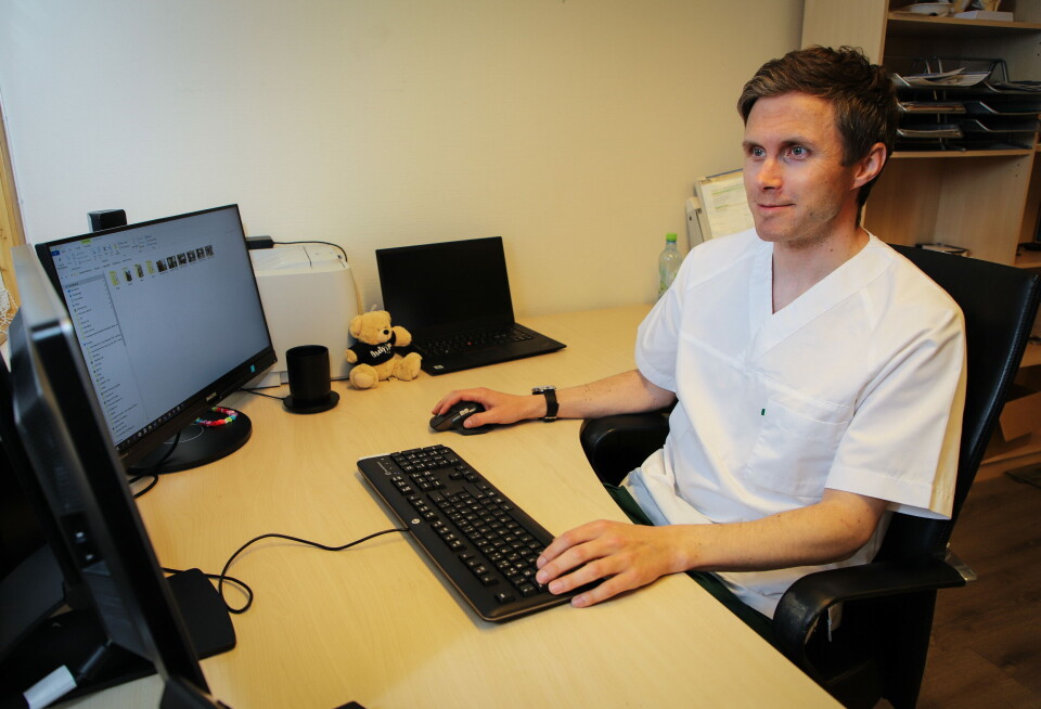 «UTVIKLER OG TESTER»: Arbeidet med Aidn skal foregå i tett samarbeid med sykepleiere og leger ved sykehjem i norske kommuner, forteller Ingebjørn Bleidvin, medisinsk direktør i Aidn AS. Foto: Per Eivind Knudsen Foto: «UTVIKLER OG TESTER»: Arbeidet med Aidn skal foregå i tett samarbeid med sykepleiere og leger ved sykehjem i norske kommuner, forteller Ingebjørn Bleidvin, medisinsk direktør i Aidn AS. Foto: Per Eivind Knudsen Foto: