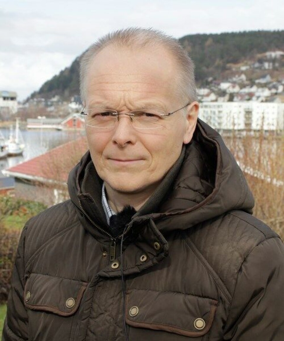 IKKE «SPESIELL» NOK: – Jeg har holdt på i seks år med opp- og nedturer og har en legejournal på over 50 sider. Nå, når det mest spennende er innen rekkevidde, er døren stengt, sier Odd Nesse, som synes det er uforståelig.
Foto: Lasse Moe IKKE «SPESIELL» NOK: – Jeg har holdt på i seks år med opp- og nedturer og har en legejournal på over 50 sider. Nå, når det mest spennende er innen rekkevidde, er døren stengt, sier Odd Nesse, som synes det er uforståelig.
Foto: Lasse Moe