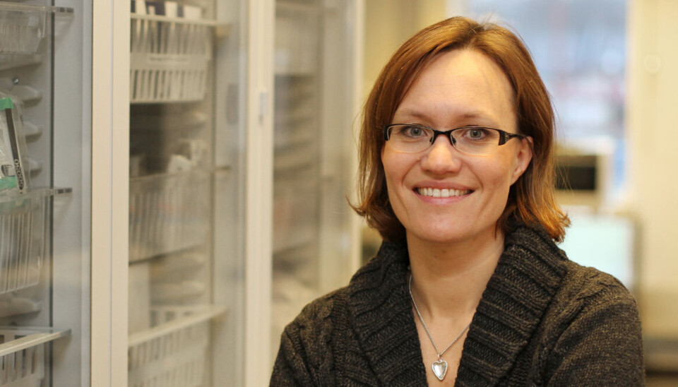 PRIORITERING: Hvis vi fortsetter uten reduksjon av undersøkelser og helsetjenester med lav verdi, påfører vi vårt helsepersonell meningsløse oppgaver som bidrar til merarbeid, stress og en følelse av ikke å gi de pasientene som trenger det nok oppmerksomhet, skriver innleggsforfatterne, her representert ved assisterende fagdirektør Helena Bertilsson i Helse Midt-Norge. Foto: St. Olavs Hospital