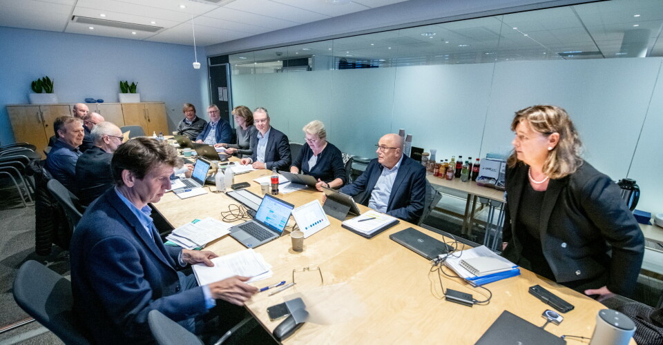 DIGITALT: Mandagens møte i Beslutningsforum ble avholdt digitalt. Her er direktørene avbildet i forbindelse med et møte i høst. Fremst i bildet til venstre: Adm. dir. Terje Rootwelt i Helse Sør-Øst. Lengst til høyre: Adm.dir. Cecilie Daae i Helse Nord. Foto: Vidar Sandnes