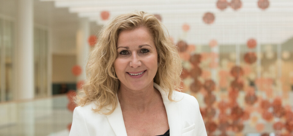 ÅPEN LØNNINGSLISTE: For første gang opplyser legemiddelselskapene, her representert ved LMI-direktør Karita Bekkemellem, hvilke leger og organisasjoner som mottar utbetalinger. Foto: Per Corneliussen ÅPEN LØNNINGSLISTE: For første gang opplyser legemiddelselskapene, her representert ved LMI-direktør Karita Bekkemellem, hvilke leger og organisasjoner som mottar utbetalinger. Foto: Per Corneliussen