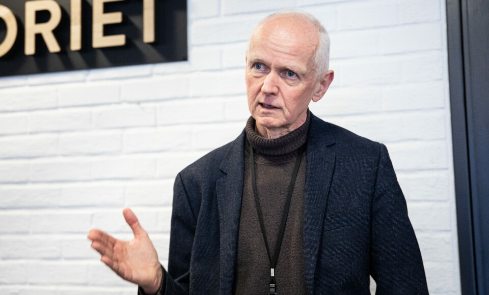 SKAL GIS TIL HELSEPERSONELL: Vaksinedosene fra AstraZeneca som Folkehelseinstituttet sender ut i kommende uke, skal gå til helsepersonell, sier smitteverndirektør Geir Bukholm. Foto: Siri Øverland Eriksen SKAL GIS TIL HELSEPERSONELL: Vaksinedosene fra AstraZeneca som Folkehelseinstituttet sender ut i kommende uke, skal gå til helsepersonell, sier smitteverndirektør Geir Bukholm. Foto: Siri Øverland Eriksen
