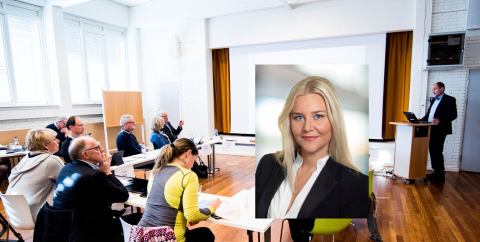 HENLA SAK: Politiet har henlagt saken mot den siktede avdelingslederen ved Drammen sykehus, opplyser advokat Andrea Wisløff (innfelt). Men etterforskningen av Vestre Viken HF pågår fortsatt. Mandag var det styremøte i helseforetaket, og PwCs Stig Rune Johnsen la frem granskingsrapporten, som er bestilt av Vestre Viken selv. Foto: Vidar Sandnes / Svensson Nøkleby advokatfirma HENLA SAK: Politiet har henlagt saken mot den siktede avdelingslederen ved Drammen sykehus, opplyser advokat Andrea Wisløff (innfelt). Men etterforskningen av Vestre Viken HF pågår fortsatt. Mandag var det styremøte i helseforetaket, og PwCs Stig Rune Johnsen la frem granskingsrapporten, som er bestilt av Vestre Viken selv. Foto: Vidar Sandnes / Svensson Nøkleby advokatfirma