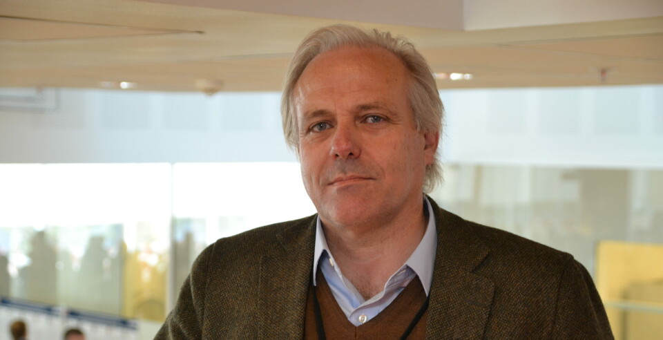 UVENTET: – Man kan vel si at det var en uventet konklusjon fra Helsetilsynet, sier klinikkleder Sigbjørn Smeland om avgjørelsen om immunterapi. Foto: Anne Grete Storvik UVENTET: – Man kan vel si at det var en uventet konklusjon fra Helsetilsynet, sier klinikkleder Sigbjørn Smeland om avgjørelsen om immunterapi. Foto: Anne Grete Storvik