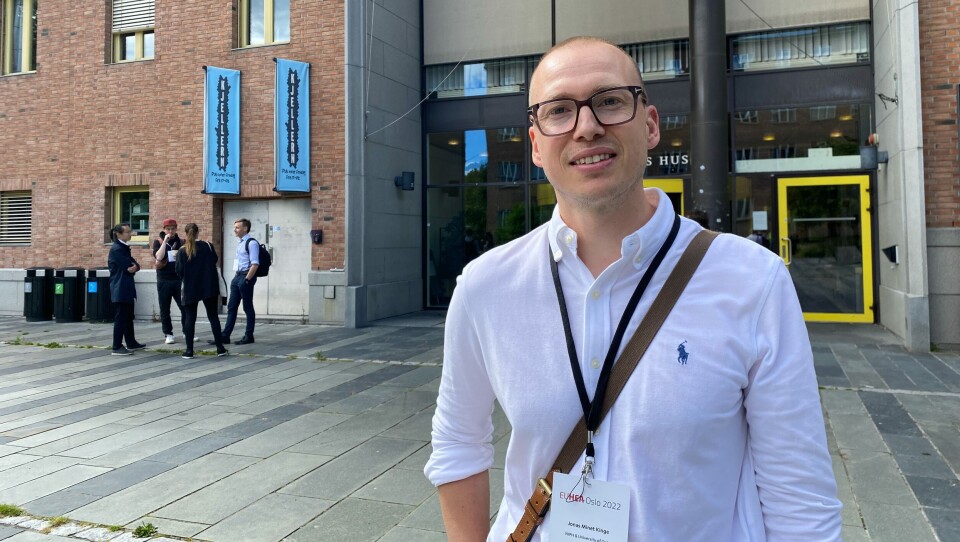 KARTLEGGER UTGIFTER TIL ULIKE SYKDOMMER: Førsteamanuensis Jonas Minet Kinge forsker på helseutgifter i Norge. Foto: Julie Kalveland KARTLEGGER UTGIFTER TIL ULIKE SYKDOMMER: Førsteamanuensis Jonas Minet Kinge forsker på helseutgifter i Norge. Foto: Julie Kalveland