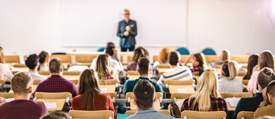 SLITER MED REKRUTTERINGEN: Universitetene sliter med å få tak i veiledere til medisinstudenter som skal ut i praksis. Illustrasjonsfoto: Getty Images Foto: