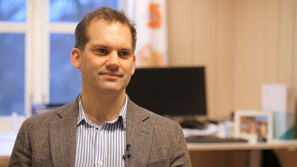 PRISVINNER: – Det inspirerer til videre arbeid med forskning på kvalitetsarbeid, sier førsteforfatter av studien Nicolas Øyan. Foto: Troy Gulbrandsen / Legeforeningen Foto: PRISVINNER: – Det inspirerer til videre arbeid med forskning på kvalitetsarbeid, sier førsteforfatter av studien Nicolas Øyan. Foto: Troy Gulbrandsen / Legeforeningen Foto: