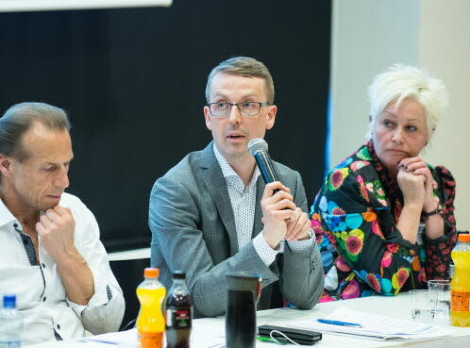 UENIG: – Vi har lagt til grunn data fra Reseptregisteret i våre anslag, og det tyder på at antallet kroniske migrenepasienter er lavere enn SLVs anslag som er basert på estimat fra klinisk ekspert, sier Jan-Anders Istad, sjef for myndighetskontakt i Novartis Norge.
Foto: Vidar Sandnes