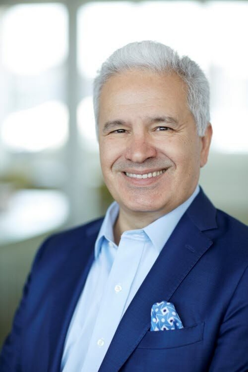 DELER STUDIEDETALJER: Carlos de Sousa, administrerende direktør i norske Ultimovacs.
Foto: Ultimovacs