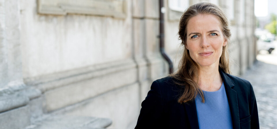 VIL GJØRE BRANSJEN LEDENDE: Sammen med næringsministeren, utenriksministeren og forsknings- og høyere utdanningsministeren, har helseminister Ellen Trane Nørby lagt frem en plan som tar sikte på å gjøre Danmarks livsvitenskapsbransje ledende i Europa. Foto: Sundheds- og ældreministeriet/Flemming Leitorp