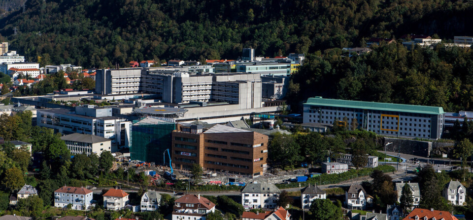 TETT SAMARBEID: BerGenBio er samlokalisert med Haukeland universitetssjukehus, og springer ut av kreftforskningsmiljøet ved sykehuset og Universitetet i Bergen. Foto: Helse Bergen