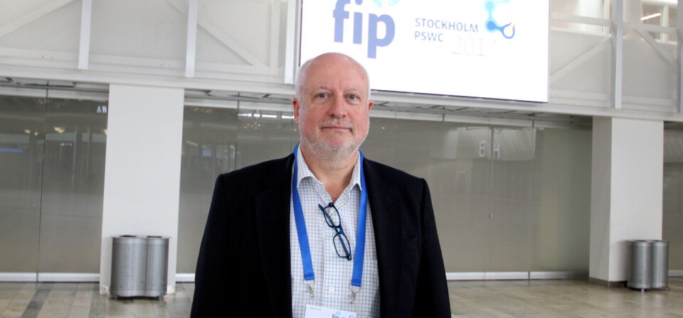 DELTE ERFARINGER: Pierre Meulien, administrerende direktør i EU-satsingen Innovative Medicines Initiative, presenterte erfaringer fra satsingen under konferansen Pharmaceutical Sciences World Congress i Stockholm. Foto: Øyvind Bosnes Engen