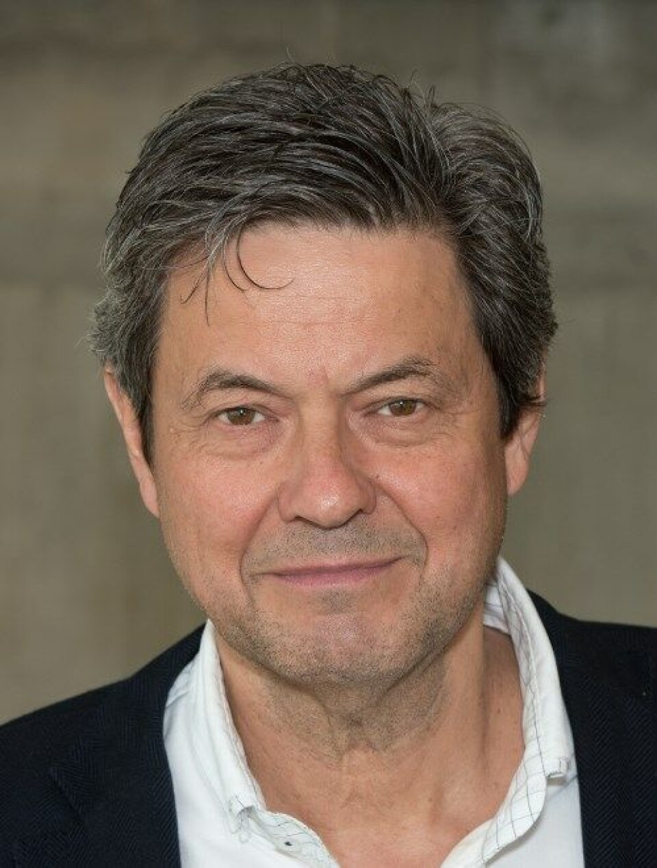 FORSKET PÅ PAKNINGSDESIGN: Sigurd Hortemo i Statens legemiddelverk.
Foto: Per Corneliussen