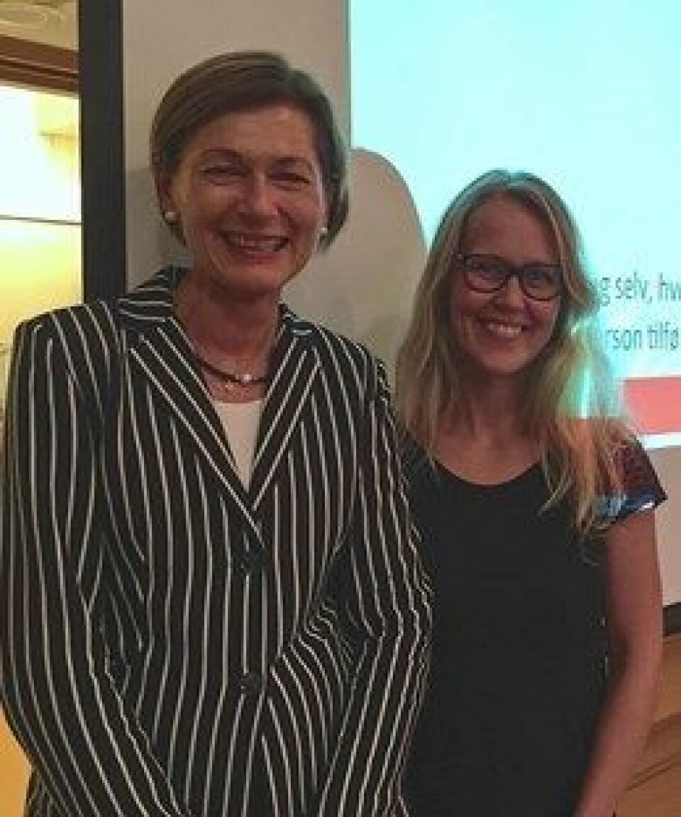 Mentor Britt Wolden, avdelingsdirektør for vaksine hos Folkehelseinstituttet, og adept Eirin Berge Steinshamn, som jobber i Apokus.
Foto: Hege Helm