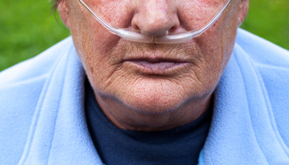 HELSEKOMPETANSE: I forskningsprosjektet ble det gjort skreddersydd helsekompetanseoppfølging av personer med kols gjennom gjentatte hjemmebesøk og telefonkontakt. Foto: iStock/Getty Images
