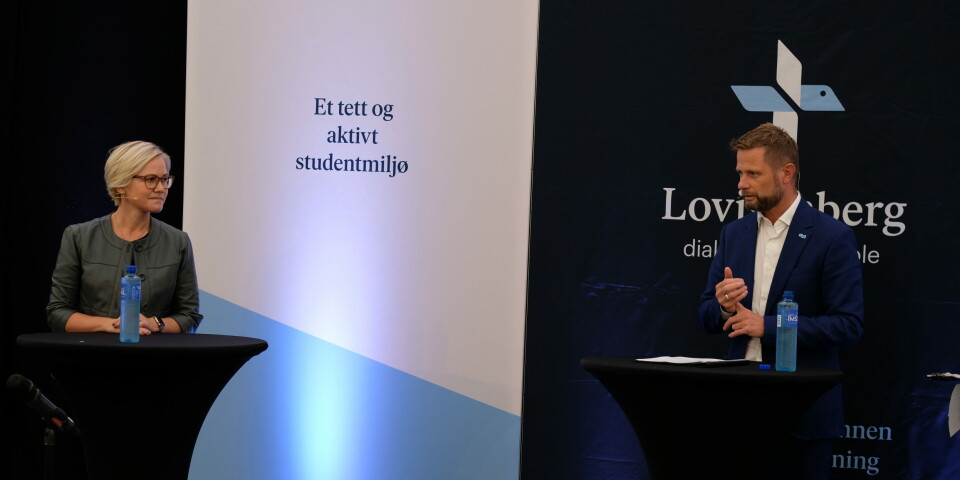 KOMPETANSEMILJØ: Regjeringen vil bevilge 15 millioner kroner til etablering av et kompetansemiljø for helsestasjon og skolehelsetjenesten. Foto: Fredrik Braadland-Konstali / NSF KOMPETANSEMILJØ: Regjeringen vil bevilge 15 millioner kroner til etablering av et kompetansemiljø for helsestasjon og skolehelsetjenesten. Foto: Fredrik Braadland-Konstali / NSF