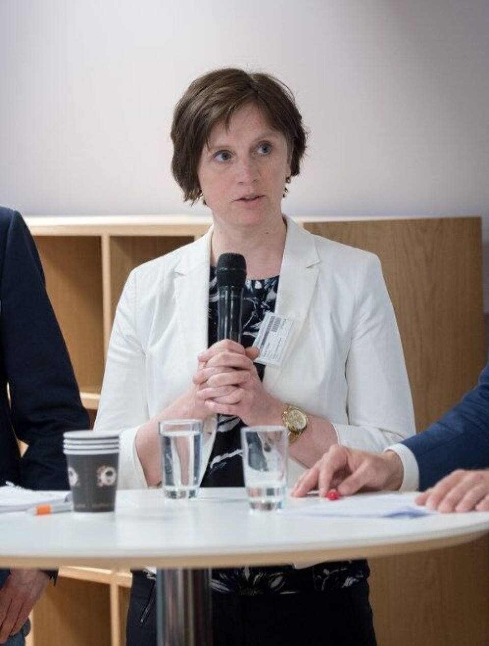 PRINSIPIELL DISKUSJON: – Jeg reagerte ikke på at VG fikk innsyn, men i ettertid ser jeg at vi er nødt til å ta den prinsipielle diskusjonen, og vi bør diskutere hvor rammene går, sier Sp-politiker Kjersti Toppe. Foto: Vidar Sandnes PRINSIPIELL DISKUSJON: – Jeg reagerte ikke på at VG fikk innsyn, men i ettertid ser jeg at vi er nødt til å ta den prinsipielle diskusjonen, og vi bør diskutere hvor rammene går, sier Sp-politiker Kjersti Toppe. Foto: Vidar Sandnes