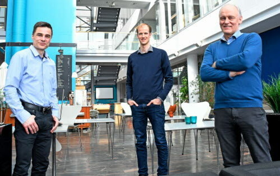 SAMARBEID: – Senteret skal legge til rette for samarbeid mellom miljøene i Tromsø, sier Karl Øyvind Mikalsen. Fra venstre: Robert Jenssen, Karl Øyvind Mikalsen og Rolv Ole Lindsetmo. Foto: Rune Stoltz Bertinussen, Krysspress