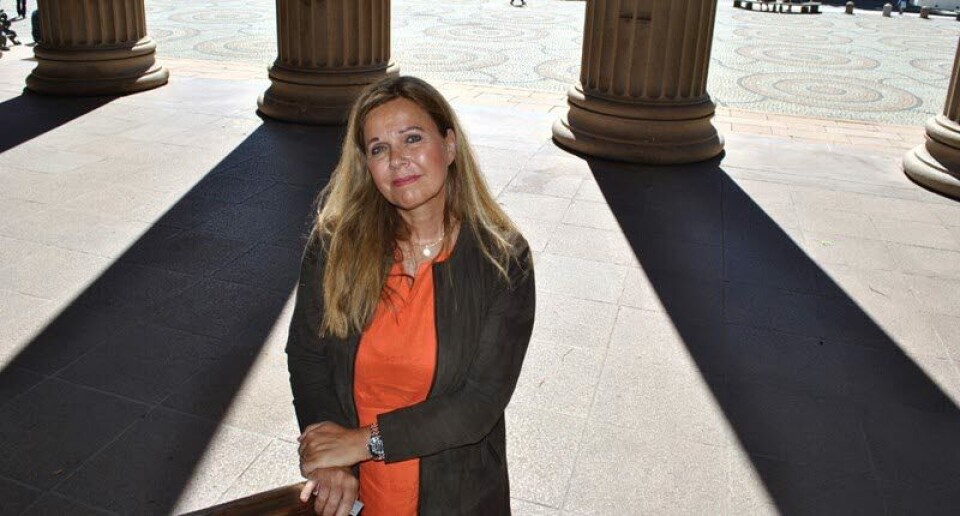 VIL HA TYDELIGE KORONATILTAK: - Frivilligheten bør suppleres med tydelige tiltak fra helsemyndighetene, mener helserettsjurist Anne Kjersti Befring. Foto: Anne Grete Storvik
