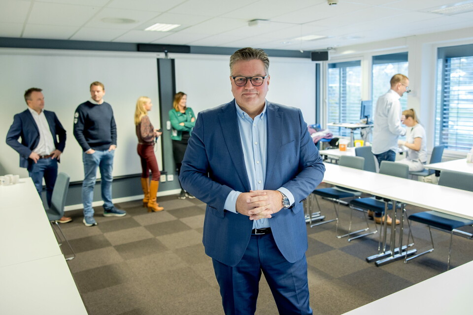 INFLUENSAVAKSINE: Lasse Sten, administrerende direktør i IT-selskapet House of Control tilbød sine ansatte å ta influensavaksinen på, og gjennom, jobb. Foto: Thomas Andersen Foto: INFLUENSAVAKSINE: Lasse Sten, administrerende direktør i IT-selskapet House of Control tilbød sine ansatte å ta influensavaksinen på, og gjennom, jobb. Foto: Thomas Andersen Foto: