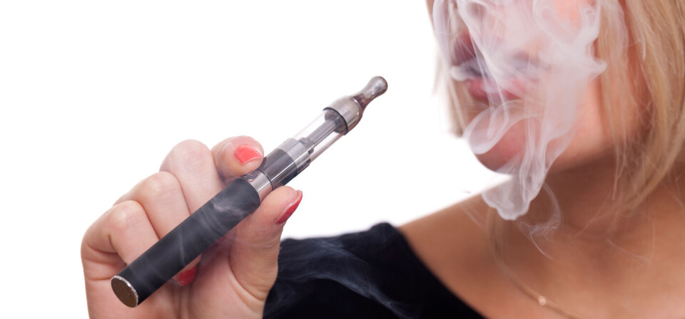 UENIGHET: Regjeringen får støtte av Kreftforeningen, mens flere legeforeninger er skeptiske til å legalisere e-sigaretter med nikotin i Norge. Foto: Colourbox