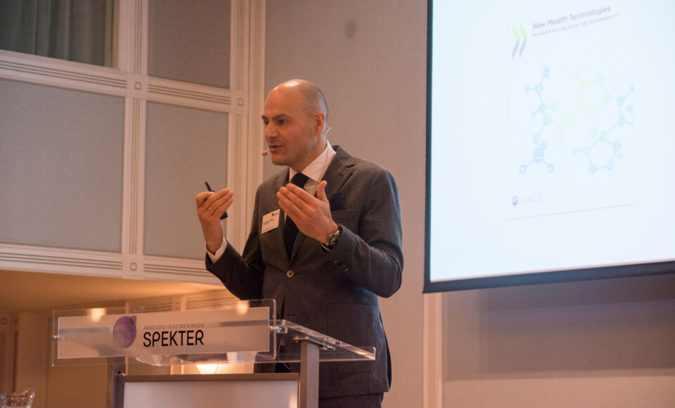 VENTER MOTSTAND: Prosjektleder Erik Magnus Sæther i Oslo Economics presenterte en rekke tiltak som kan redusere gapet mellom behov og ressurstilgang i helsetjenesten. Foto: Målfrid