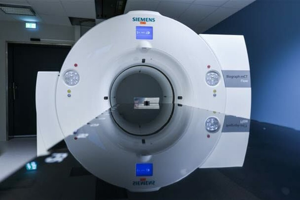 FOR FÅ: I Helse Nord har de én PET-CT-skanner og én PET-MR-skanner. Avdelingsleder Rune Sundset mener at det er for få pasienter som får tilbud om undersøkelsen og at PET brukes for lite i de enkelte pasientforløpene. Foto: Universitetetssykehuset Nord-Norge