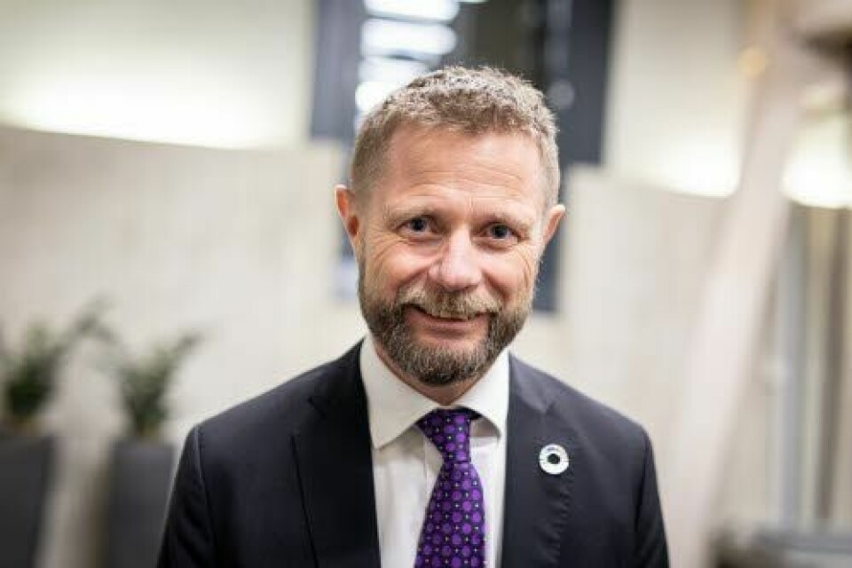 Helse- og omsorgsminister Bent Høie vil at pasienter, fagmiljøer og leverandører blir hørt.

            
                Foto: Siv Øverland Eriksen
