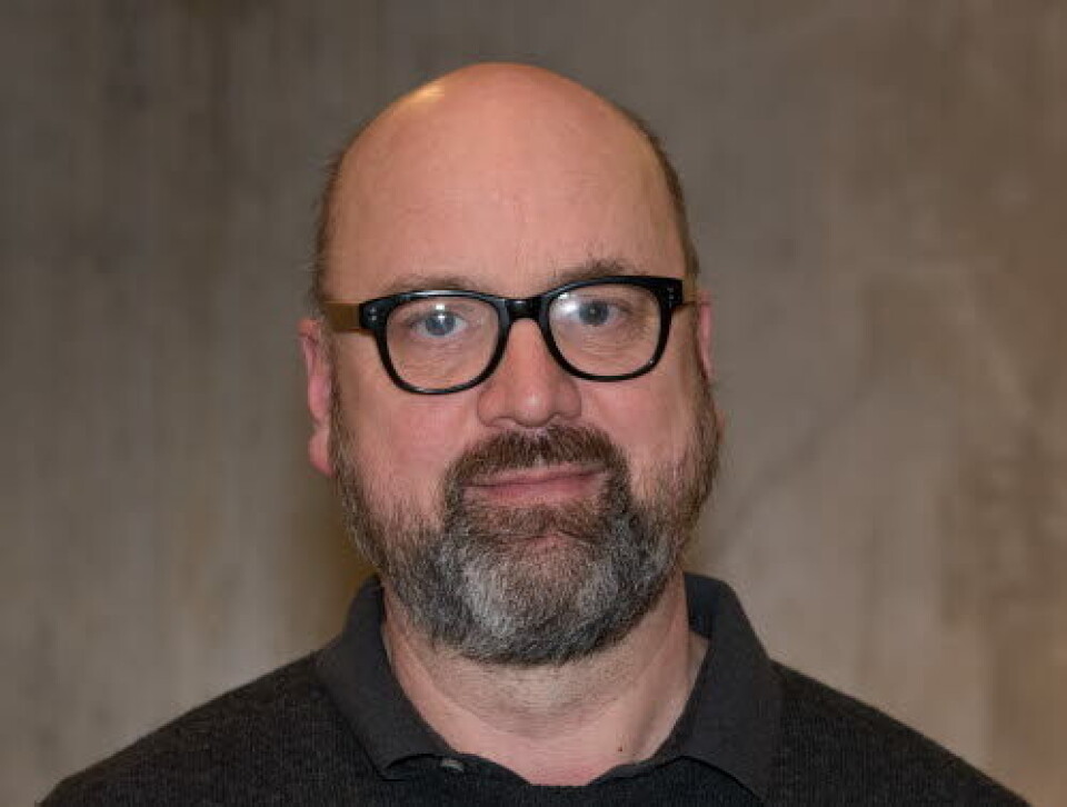 KRITIKK: – Det er historisk kontrollgruppe og det er ingen god kontroll. Det er vanskelig å si noe med særlig sikkerhet på bakgrunn av slike data. Det har liten verdi, sier professor Olav Dalgard.
Foto: Per Corneliussen KRITIKK: – Det er historisk kontrollgruppe og det er ingen god kontroll. Det er vanskelig å si noe med særlig sikkerhet på bakgrunn av slike data. Det har liten verdi, sier professor Olav Dalgard.
Foto: Per Corneliussen