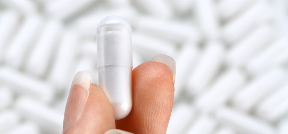 PILLEBRUKEN ØKER: Særlig blant unge jenter er det flere som får forskrevet antidepressive midler. Foto: ThinkStock PILLEBRUKEN ØKER: Særlig blant unge jenter er det flere som får forskrevet antidepressive midler. Foto: ThinkStock