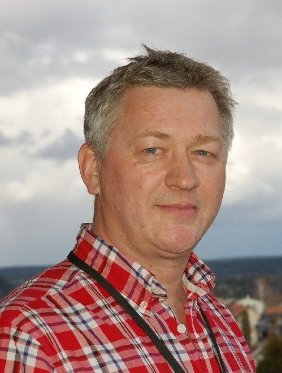 ENDRET FOKUS: – Tidligere har vi rettet mye innsats mot rettighets-pasientene, når har vi veldig fokus på pasienter som har passert tentativ tid, sier direktør for fag og utvikling ved Sykehuset Østfold, Helge Stene-Johansen.