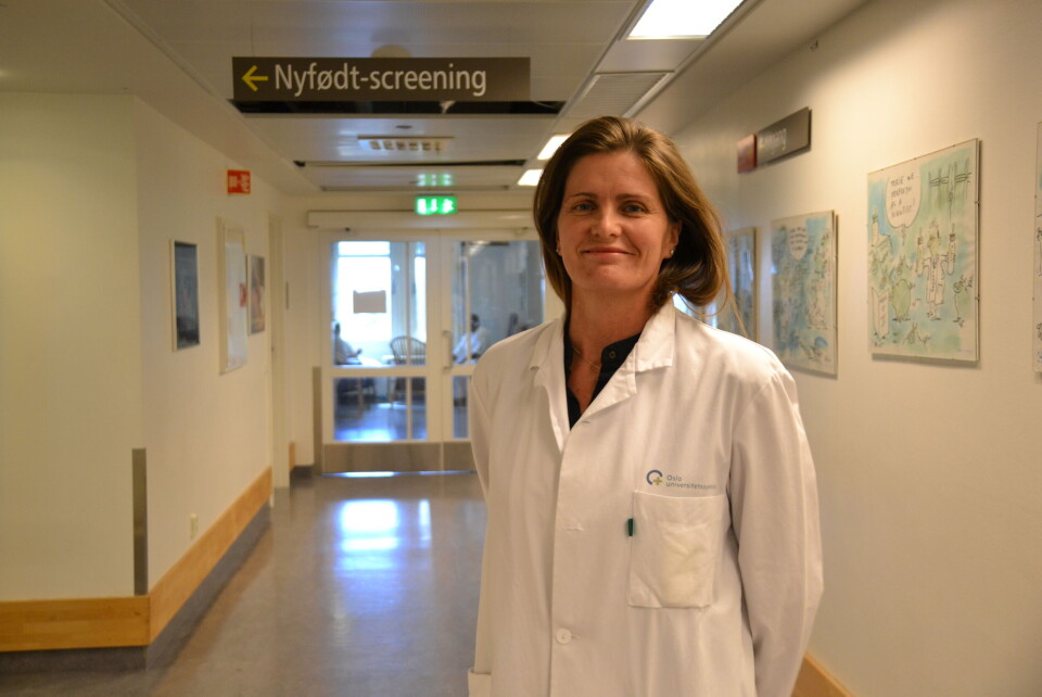VIL GI ALLE TEST-MULIGHET: – Dette er en viktig diskusjon som burde løftes opp, men som bare parkeres tvert i meldingen, sier OUS-overlege Asbjørg Stray-Pedersen om dagens aldersgrense ved fosterdiagnostikk med hensyn til kromosomavvik. Foto: Målfrid Bordvik VIL GI ALLE TEST-MULIGHET: – Dette er en viktig diskusjon som burde løftes opp, men som bare parkeres tvert i meldingen, sier OUS-overlege Asbjørg Stray-Pedersen om dagens aldersgrense ved fosterdiagnostikk med hensyn til kromosomavvik. Foto: Målfrid Bordvik