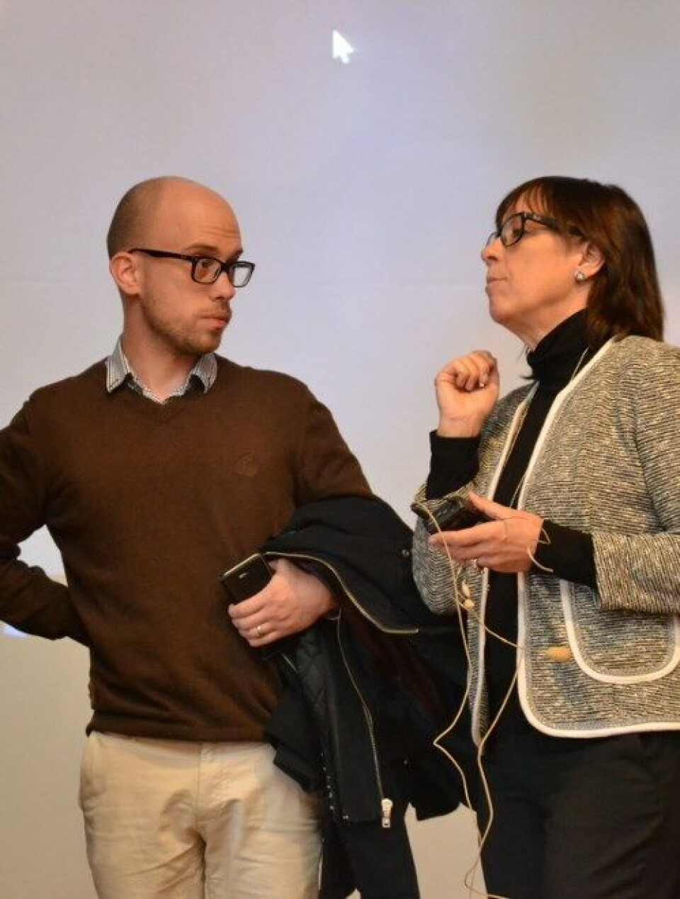 ENGASJERTE: Karin Båtelson og Mattias Eriksson i svenske Läkarforbundet er engajserte i arbeidet med en tillitsreform i Sverige. Foto: Lisbeth Nilsen
