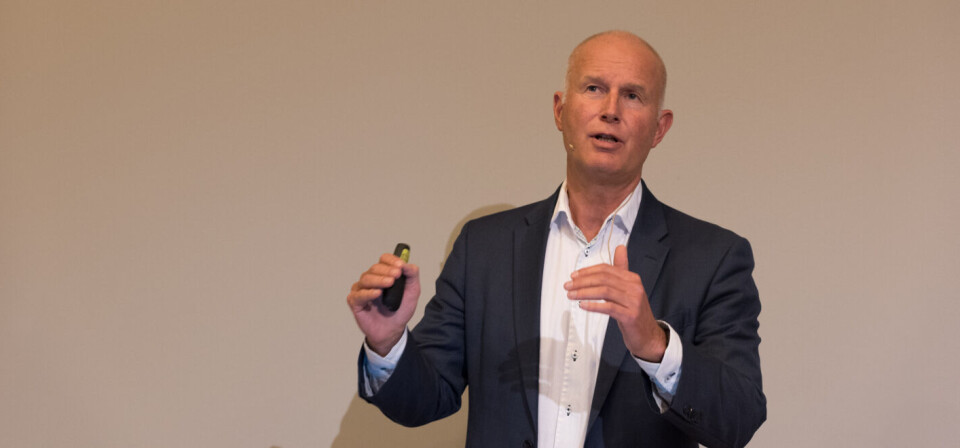 LIVSVIKTIG: – Liv kan helt klart gå tapt som følge av bortfall av IKT, svært mange behandlinger og inngrep er avhengige av IKT, påpeker helsedirektør Bjørn Guldvog. Foto: Per Corneliussen LIVSVIKTIG: – Liv kan helt klart gå tapt som følge av bortfall av IKT, svært mange behandlinger og inngrep er avhengige av IKT, påpeker helsedirektør Bjørn Guldvog. Foto: Per Corneliussen