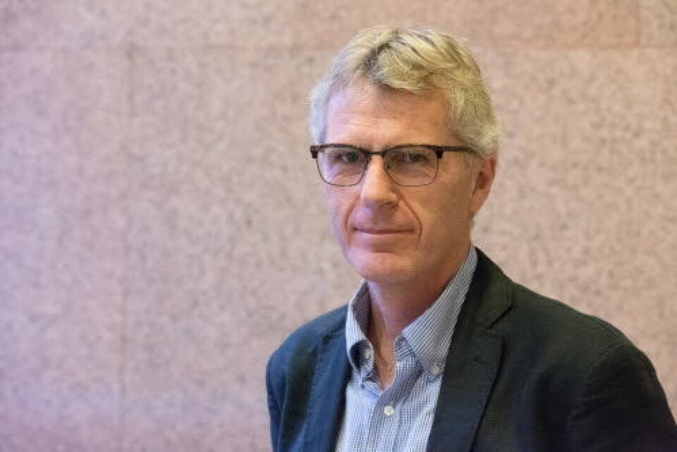 POSITIV: Lars Lien, leder i Norsk psykiatrisk forening, er positiv til behandling med transkraniell magnetisk stimulering. Han håper behandlingen blir mer tilgjengelig i Norge.
Foto: Per Corneliussen POSITIV: Lars Lien, leder i Norsk psykiatrisk forening, er positiv til behandling med transkraniell magnetisk stimulering. Han håper behandlingen blir mer tilgjengelig i Norge.
Foto: Per Corneliussen