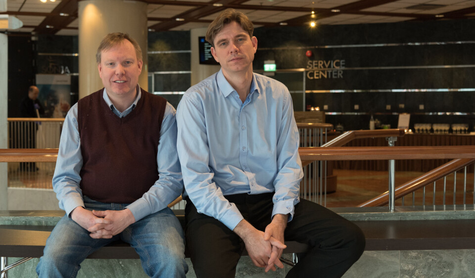 REAGERER: Kreftlegene Andreas Stensvold og Arne Berg er kritisk til at unntaksordningen ikke brukes mer aktivt. Foto: Per Corneliussen Foto: