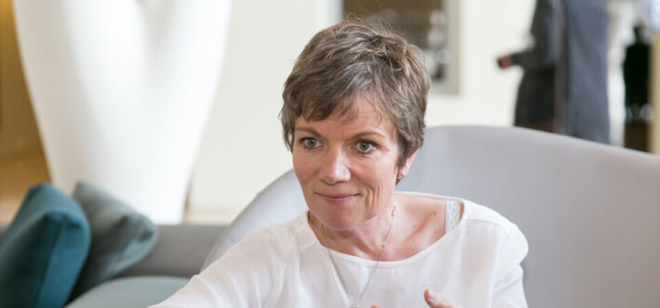 STOLT OG SPENT: Allmennlege Marit Hermansen overtar stafettpinnen fra Hege Gjessing og blir Legeforeningens tredje kvinnelige president på rad. Foto: Unni Skoglund