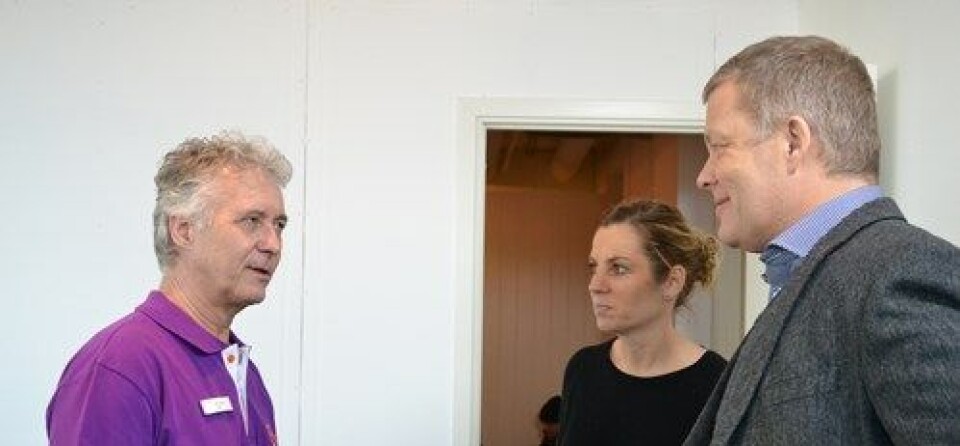SAMSTEMTE: Fastlege Ola Sand (f.v.), Camilla Hansen Steinum, president i Tannlegeforeningen og leder av Allmennlegeforeningen, Petter Brelin, er alle samstemte om innsats for å forskrive mindre antibiotika. Foto: Lisbeth Nilsen SAMSTEMTE: Fastlege Ola Sand (f.v.), Camilla Hansen Steinum, president i Tannlegeforeningen og leder av Allmennlegeforeningen, Petter Brelin, er alle samstemte om innsats for å forskrive mindre antibiotika. Foto: Lisbeth Nilsen