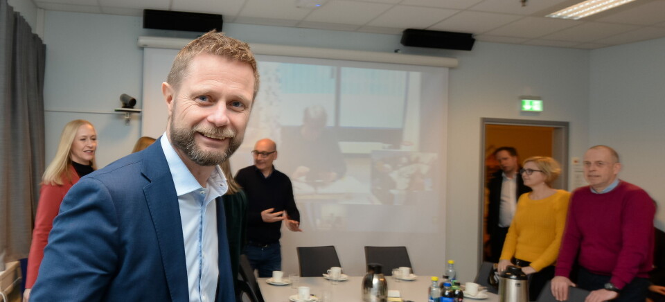 Helseministeren besøkte UNN i Tromsø (bildet) og Finnmarkssykehuset i Hammerfest tirsdag. Alle 'parter' beskriver møtene som hyggelige og relativt avklarende. Men ledere og ansatte har bekymringer knyttet til prosessen, og venter på å se utrednings-oppdraget som Helse Nord skal utføre. Foto: Per-Christian Johansen/UNN