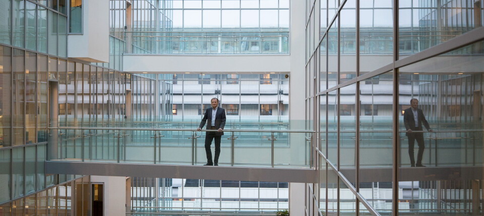 Eivind Hansen, adm.dir. Helse Bergen kan fortelle om en reduksjon i aktivitet på 40 prosent de siste ukene. Foto: Per Cornelissen
