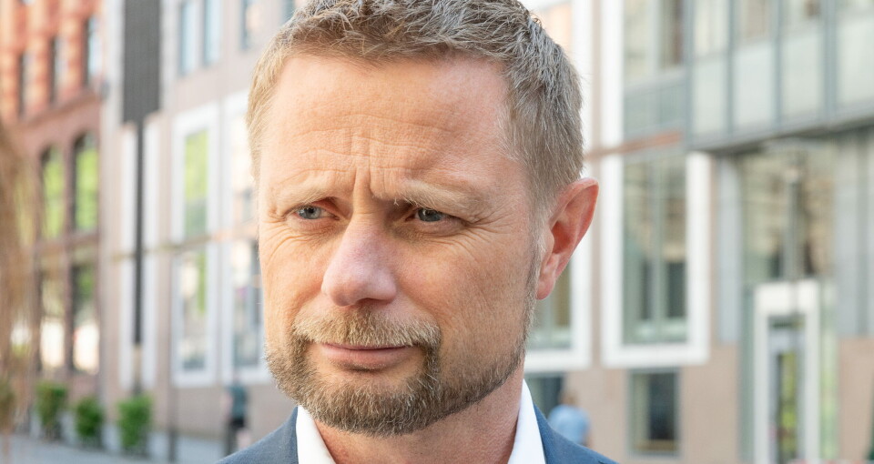 VIL HA SVAR: Helseminister Bent Høie (H) vil ha svar på hva som er skjedd når norske sykehus har tatt i bruk en ny operasjonsmetode i behandling av endetarmskreft Foto: Per Corneliussen
