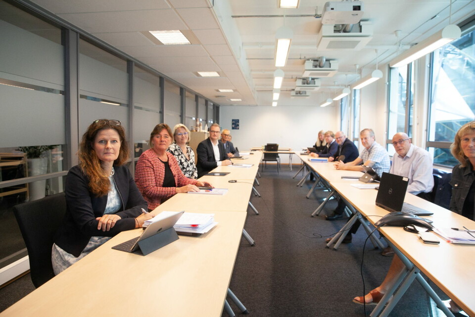 BESLUTNINGSFORUM: Beslutningsforum godkjente i mai ti nye metoder. Cathrine Loftus (foran t.v.) er ansatt som departementsråd i Helse- og omsorgsdepartementet, og således verken lenger direktør i Helse Sør-Øst eller leder av Beslutningsforum. Foto: Arkiv Foto: