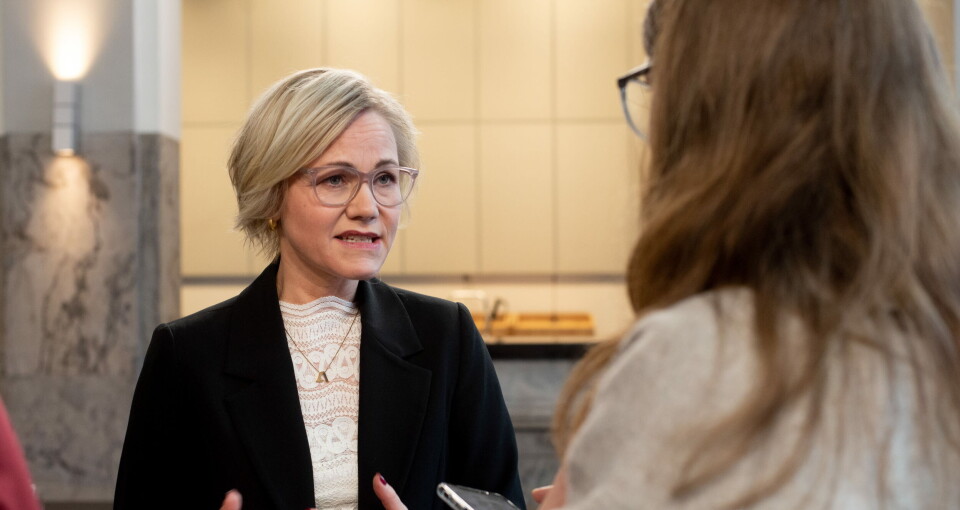 BEROLIGET: – Behandling av kreft, barn og psykiske og ruslidelser blir prioritert, sa helsesjefen på fredagens pressekonferanse. Foto: Vidar Sandnes