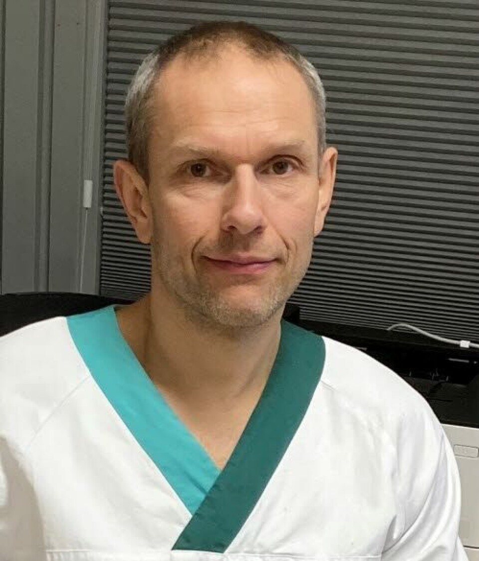 KJENNER-PASIENT: – Vi fastleger kjenner pasienten godt og er i en helt spesiell posisjon til å være helseveiledere, uttaler forsker og fastlege Thomas Mildestvedt. Foto: Privat