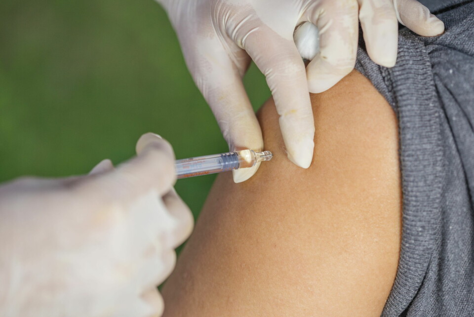 VAKSINER: Omtrent to tredjedeler av vaksinedosene til AstraZeneca har gått til lav- og lavmiddelinntektsland.  Foto: Colourbox