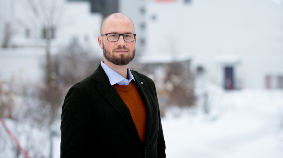 FORENKLING: Håkon Kongsrud Skard, president i Norsk psykologforening sier at de også er bekymret for at pasienter skrives ut for tidlig, men at det blir for enkelt å forklare dette med kravet om samtykkekompetanse. Foto: FORENKLING: Håkon Kongsrud Skard, president i Norsk psykologforening sier at de også er bekymret for at pasienter skrives ut for tidlig, men at det blir for enkelt å forklare dette med kravet om samtykkekompetanse. Foto: