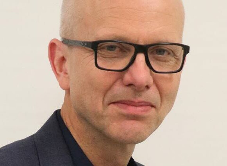 Øyeavdelingen ved OUS ble tidlig hardt rammet av korona-smitte. Fra mandag er det imidlertid full drift igjen. Bjørn Atle Bjørnbeth, OUS-direktør, skryter av de ansatte. Foto: HSØ