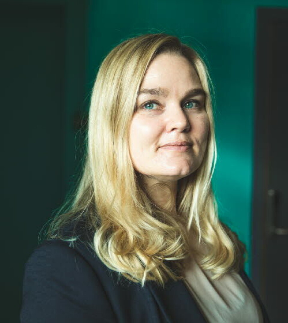 BELASTENDE: Hanne Charlotte Schjelderup, leder i Jordmorforbundet, forteller at mange kvinner må i dag være på sykehus i lang tid før fødselen og at det er klart at det kan oppleves belastende for mange.
Foto: NSF BELASTENDE: Hanne Charlotte Schjelderup, leder i Jordmorforbundet, forteller at mange kvinner må i dag være på sykehus i lang tid før fødselen og at det er klart at det kan oppleves belastende for mange.
Foto: NSF